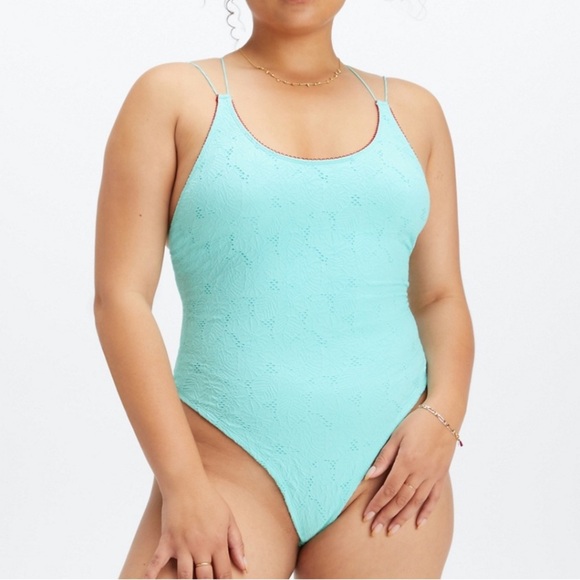 Fabletics Tops - Fabletics bodysuit